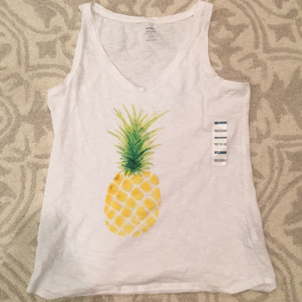 Old navy tank top